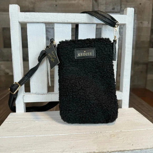 Kedzie Fireside Collection Phone Crossbody in Vegan Sherpa • Black • NWT - Picture 1 of 3